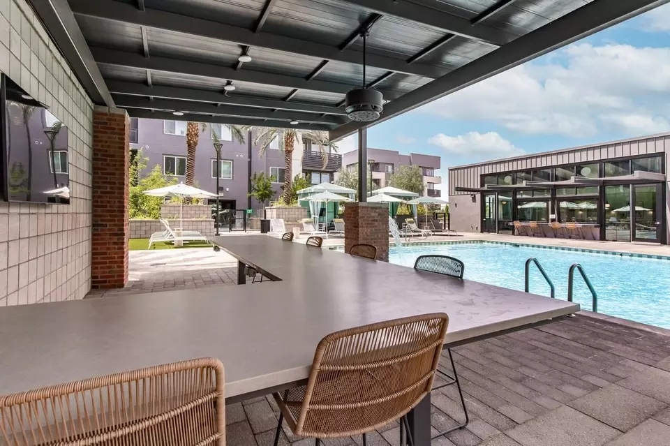  500 W Camelback Rd, Phoenix, AZ 85013 photo 7
