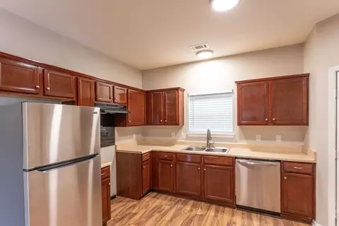 616 41st Ave N, Nashville, TN 37209