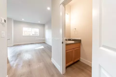 2608 Ross Ln, Eugene, OR 97404 photo 8