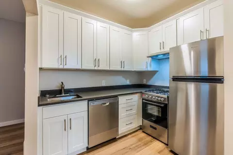 721 17th Ave, Seattle, WA 98122