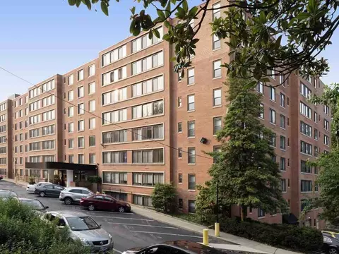 3850 Tunlaw Rd NW, Washington, DC 20007 photo 22