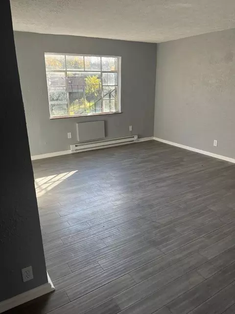 4056 Reading Rd, Cincinnati, OH 45229 photo 5