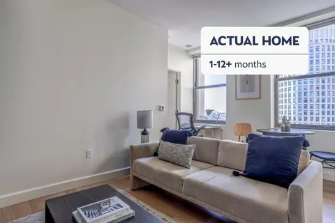 8 Whittier Pl, Boston, MA 02114