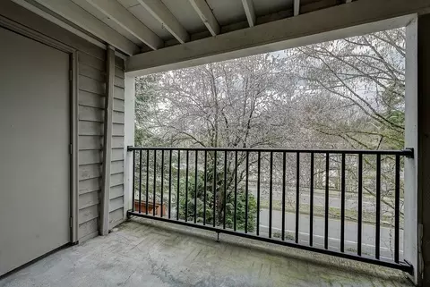 12062 Slater Ave NE, Kirkland, WA 98034 photo 16