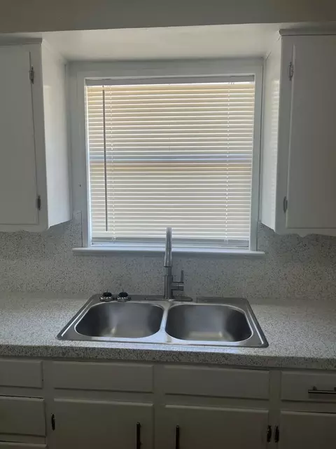124 Russell St, White Settlement, TX 76108