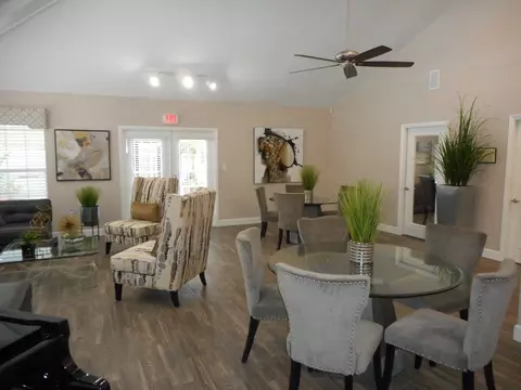 419 N Briggs Ave, Sarasota, FL 34237 photo 7