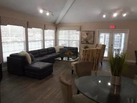 419 N Briggs Ave, Sarasota, FL 34237 photo 6
