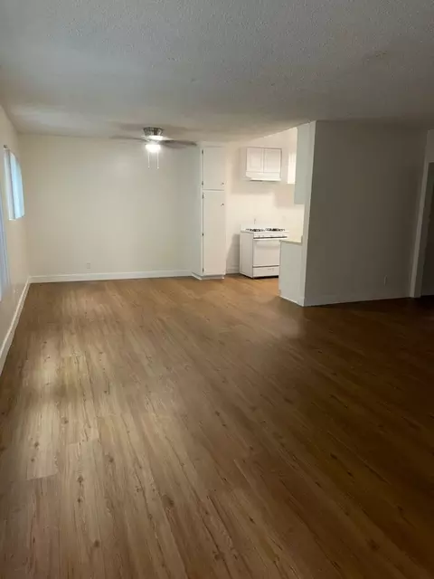 314 E Pearson Ave, Anaheim, CA 92802 photo 12