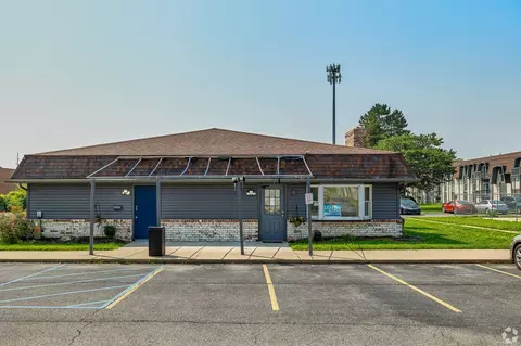 2649 Tremainsville Rd, Toledo, OH 43613 photo 98