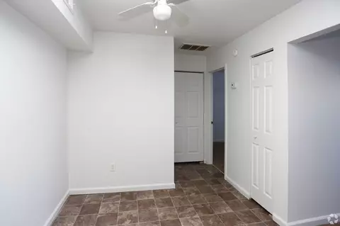 2649 Tremainsville Rd, Toledo, OH 43613 photo 81