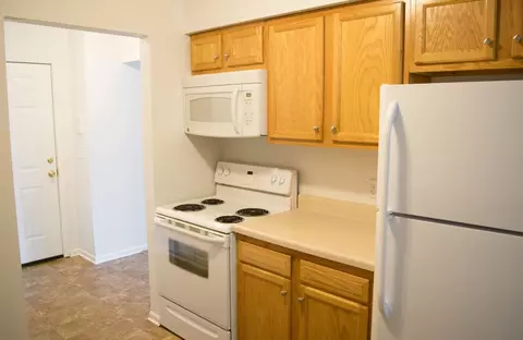2649 Tremainsville Rd, Toledo, OH 43613 photo 30