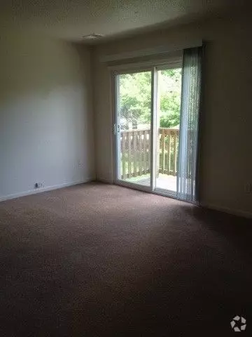 2649 Tremainsville Rd, Toledo, OH 43613 photo 63