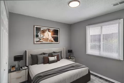 2649 Tremainsville Rd, Toledo, OH 43613 photo 5