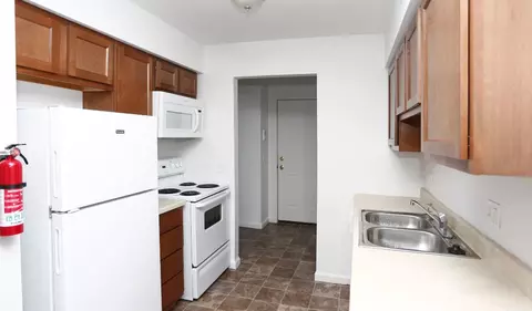 2649 Tremainsville Rd, Toledo, OH 43613 photo 47