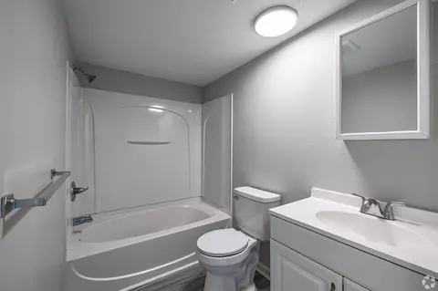 2649 Tremainsville Rd, Toledo, OH 43613 photo 71