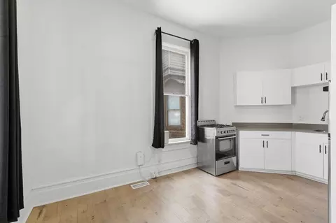 706 E 300 S, Salt Lake City, UT 84102
