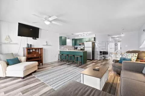 1860 Auburn Ln, Myrtle Beach, SC 29575