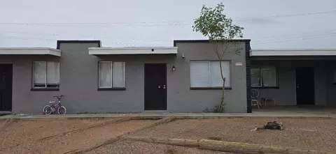 827 E Hazel Dr, Phoenix, AZ 85042