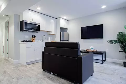 1425 P St NW, Washington, DC 20005 photo 5