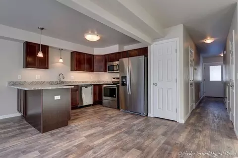 7541 E Reisner Loop, Palmer, AK 99645 photo 5