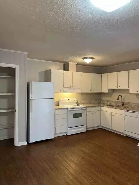 4519 Candlestick Ln, Oakwood, GA 30566 photo 7