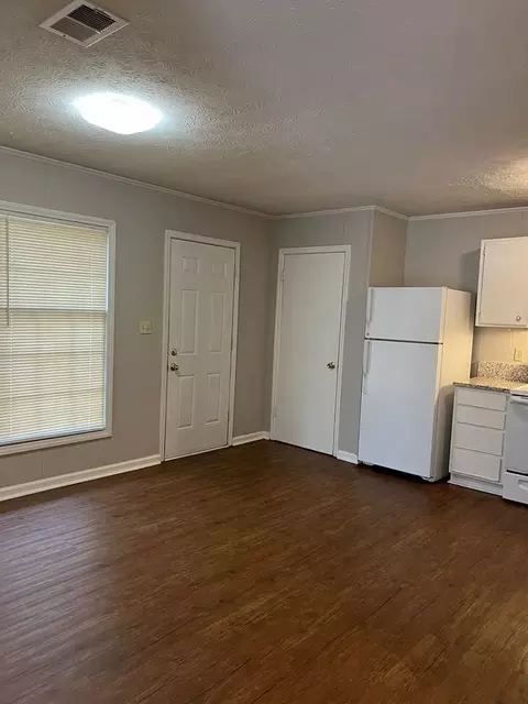 4519 Candlestick Ln, Oakwood, GA 30566 photo 4
