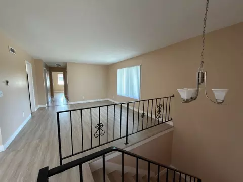 316 W La Veta Ave, Orange, CA 92866