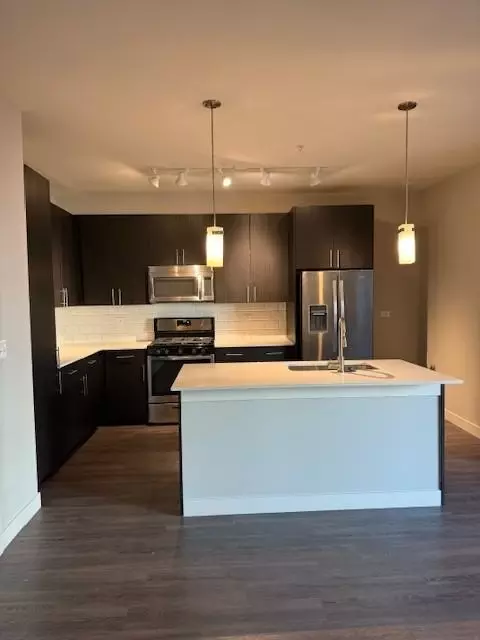 15 Parkway North Blvd, Deerfield, IL 60015