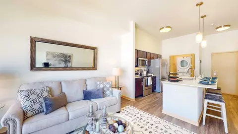 2100 N Mayfair Rd, Wauwatosa, WI 53226