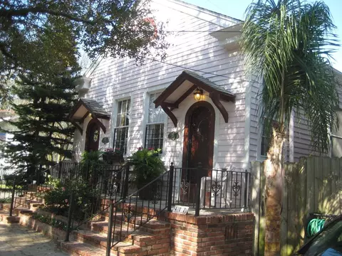 402 Millaudon St, New Orleans, LA 70118