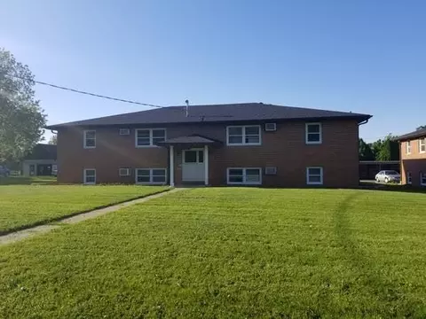 407 4th St NE, Mitchellville, IA 50169