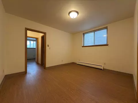 647 Cleveland Ave S, Saint Paul, MN 55116