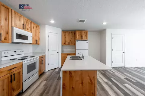 124 Briscoe Rd, Chubbuck, ID 83202