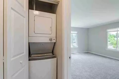 67 Harry S Truman Dr, Largo, MD 20774 photo 18