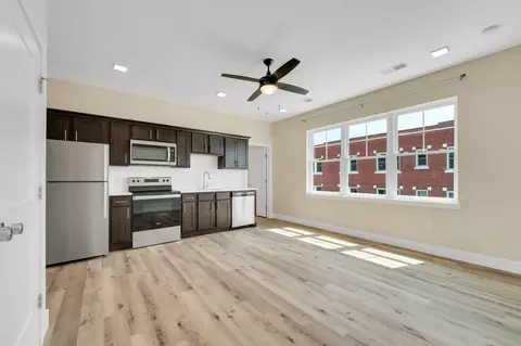 519 E Cherry St, Springfield, MO 65806