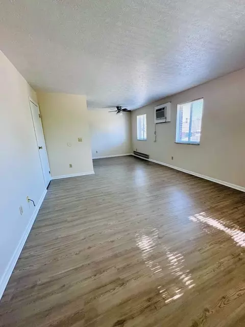 1408 Jackson Ln, Middletown, OH 45044