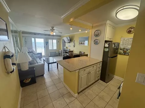 303 Atlantic Ave, Virginia Beach, VA 23451