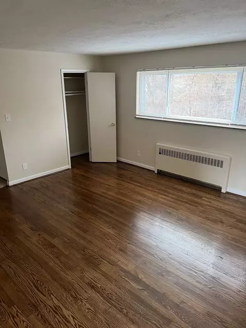 4462 Fehr Rd, Cincinnati, OH 45238