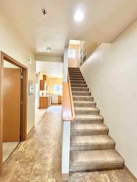 1727 Mill St, Eugene, OR 97401 photo 12
