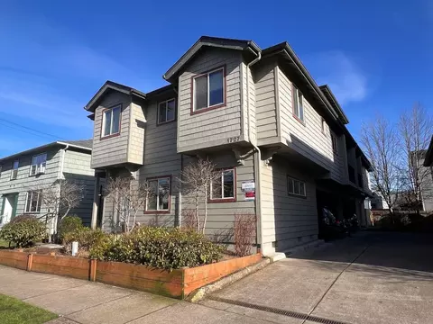 1727 Mill St, Eugene, OR 97401