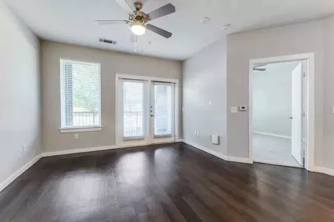 1900 N Beckley Ave, Dallas, TX 75208 photo 15