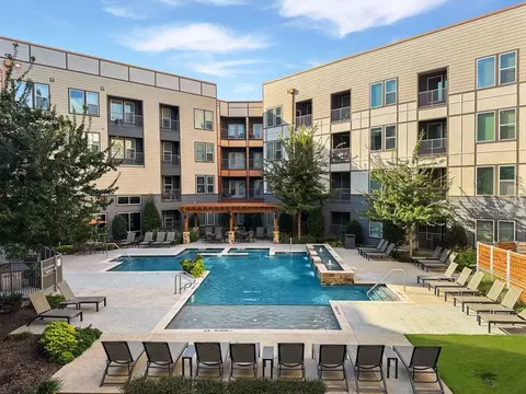1900 N Beckley Ave, Dallas, TX 75208 photo 7