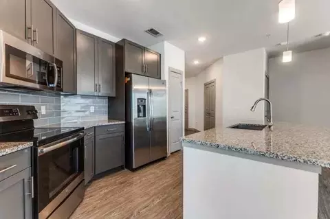 1900 N Beckley Ave, Dallas, TX 75208 photo 24