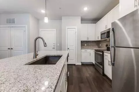 1900 N Beckley Ave, Dallas, TX 75208 photo 21