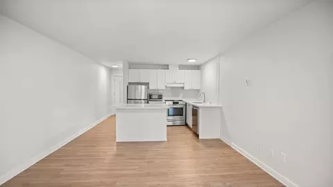 3419 14th Ave W, Seattle, WA 98119