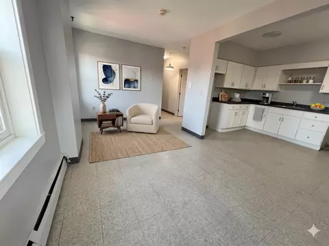 195 Affleck St, Hartford, CT 06106