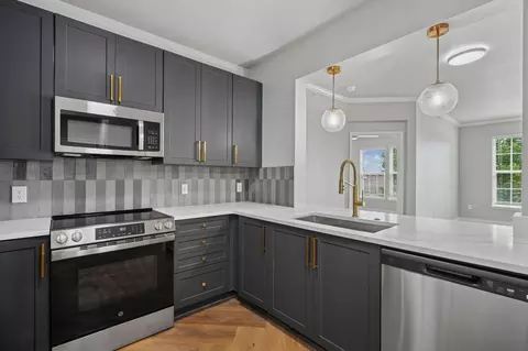 225 S Heights Blvd, Houston, TX 77007 photo 5