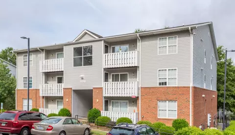 1110 Mckimmon View Ct, Raleigh, NC 27606 photo 2