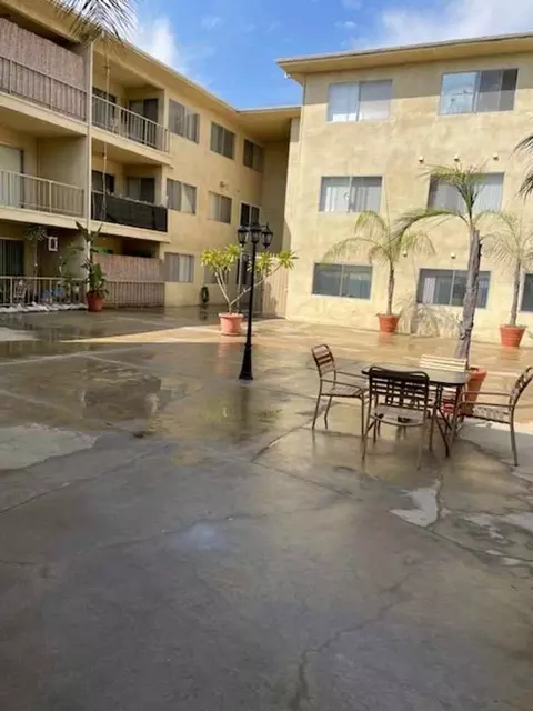 609 Howard Ave, Montebello, CA 90640 photo 4