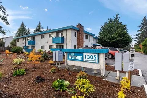 1305 W Casino Rd, Everett, WA 98204
